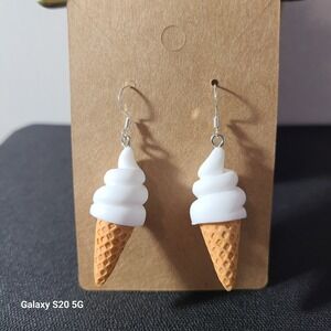 Handmade Ice Cream Cone Dangle Earrings Fun Food Jewelry Cute Novelty Dessert‎
